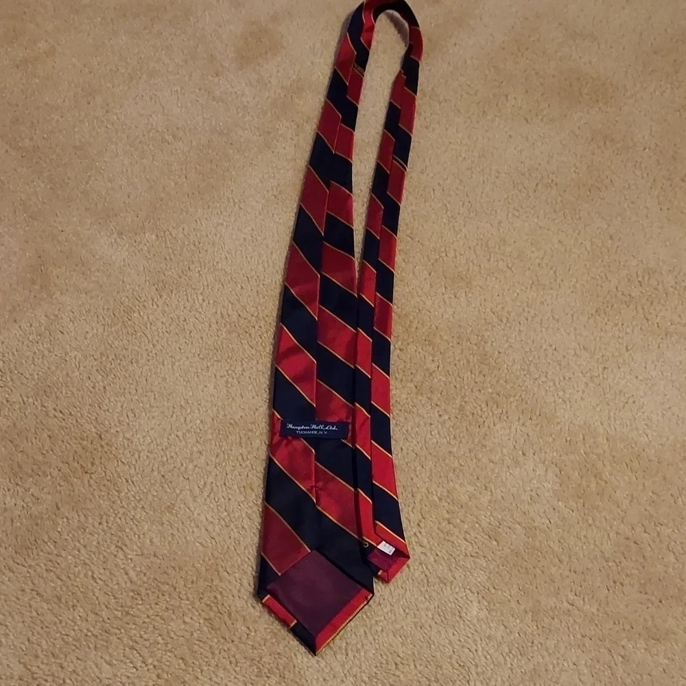 Hampton Hall striped tie